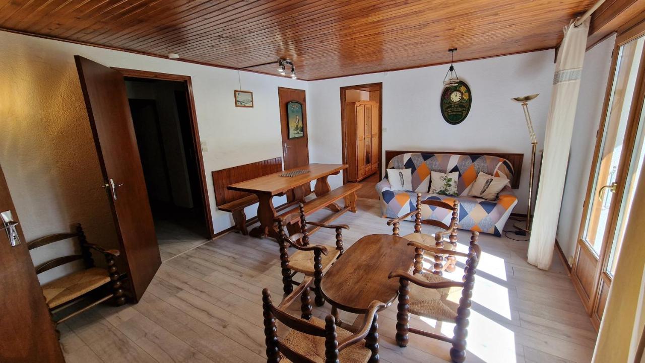 Chalet L'Acinos 蒙热内夫尔 外观 照片