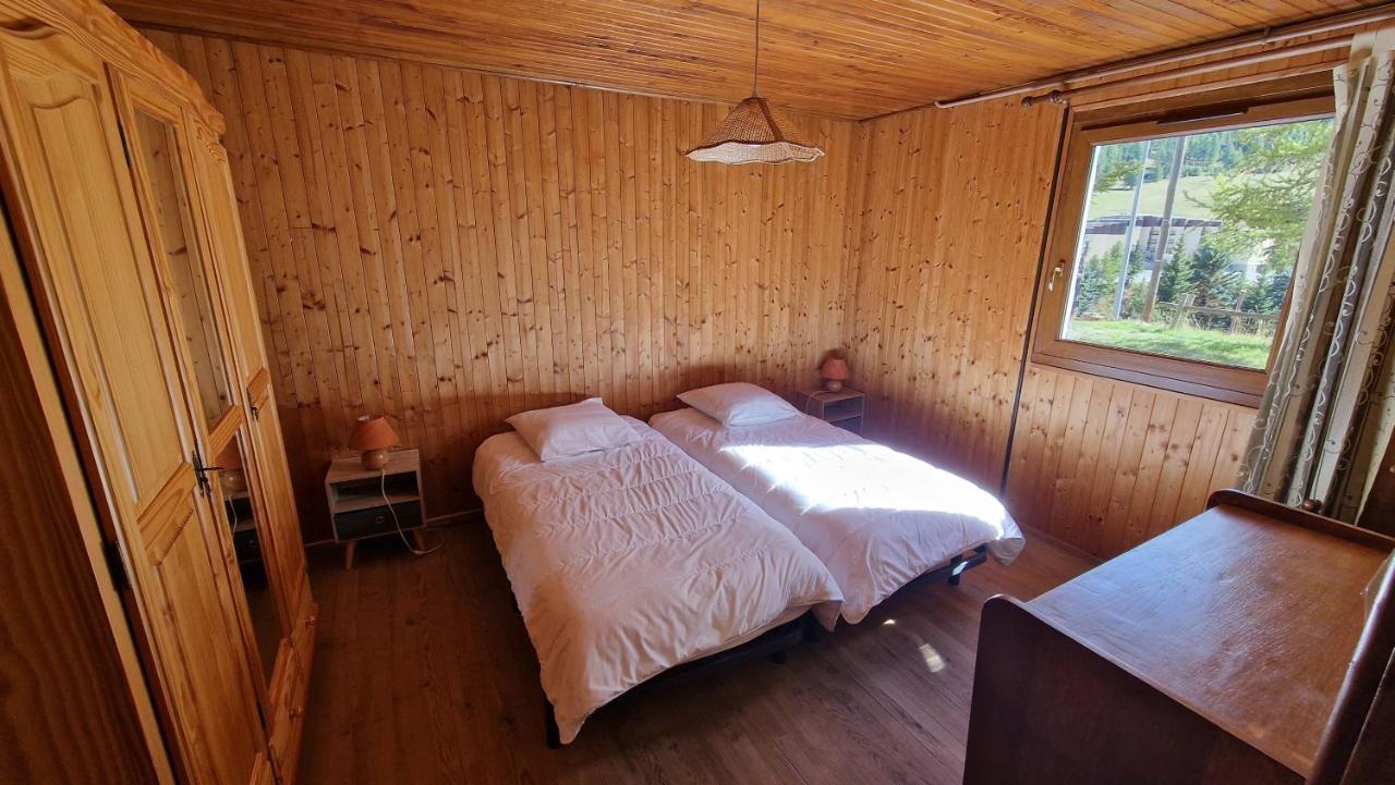 Chalet L'Acinos 蒙热内夫尔 外观 照片