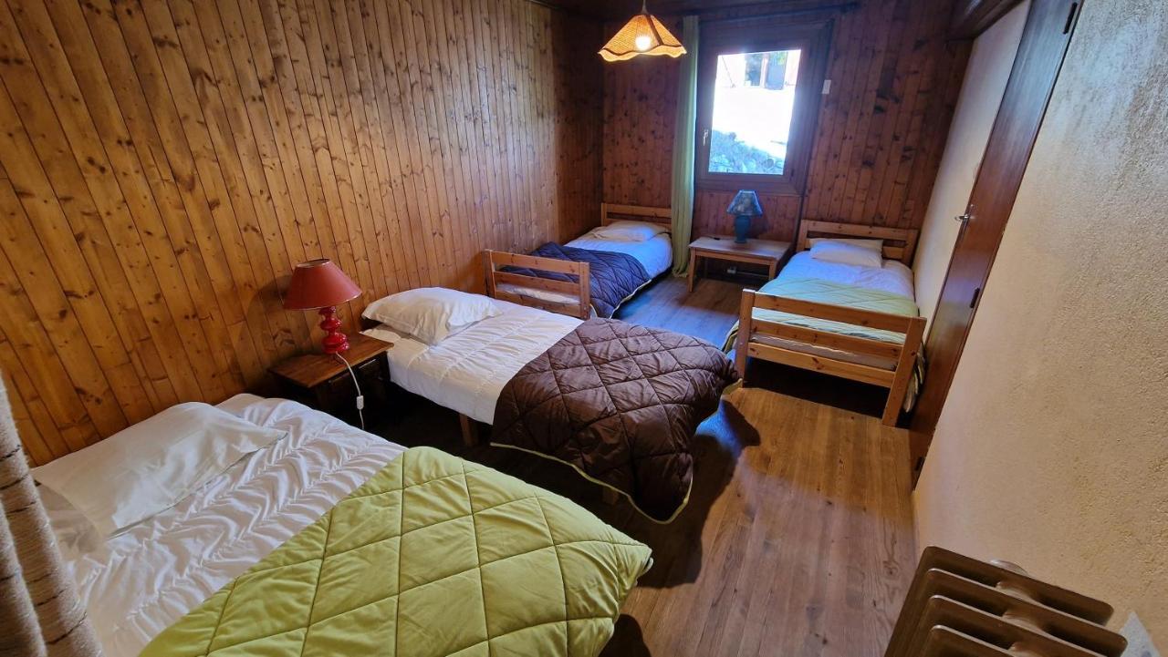 Chalet L'Acinos 蒙热内夫尔 外观 照片